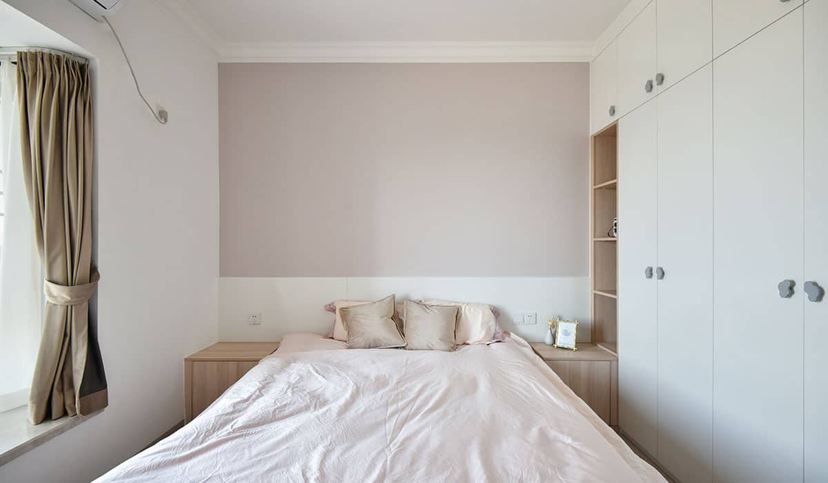 As soon as my friend walked in, she praised the 137m² light European-style house — frame 3
