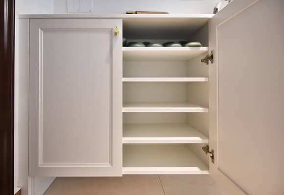 As soon as my friend walked in, she praised the 137m² light European-style house — frame 5