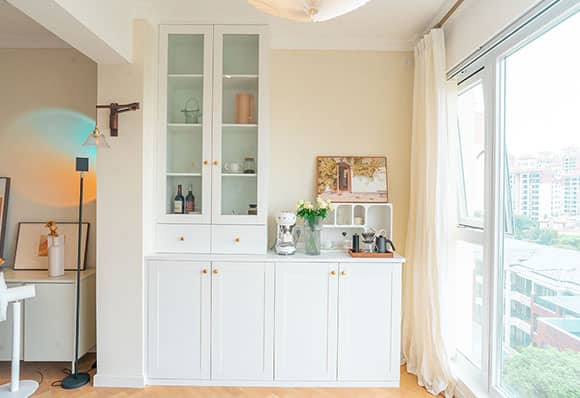 Let’s see how Suofeiya turns 1001 square feet poorly designed unit into an exciting French-style cabin! — frame 10